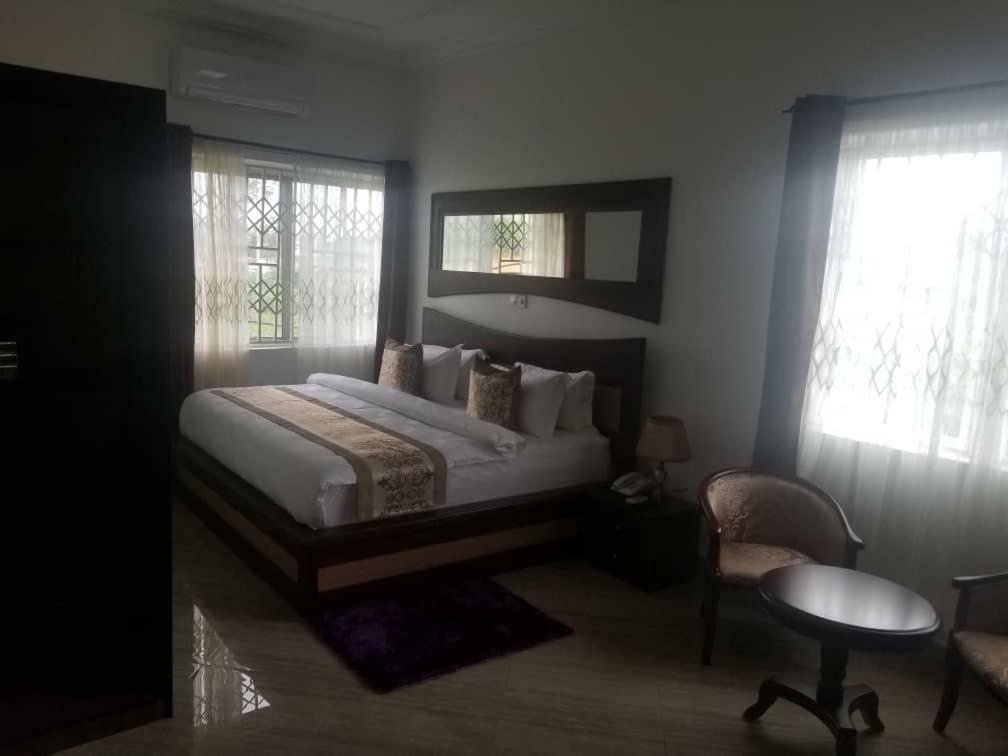 Grace Garden Hotel Sekondi-Takoradi Экстерьер фото